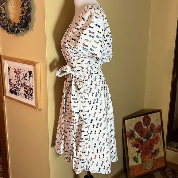 BODEN Size 12 R Wrap-Dress VNeck ShortSleeve Cotton Sunglasses Print Kitsch - Picture 7 of 16